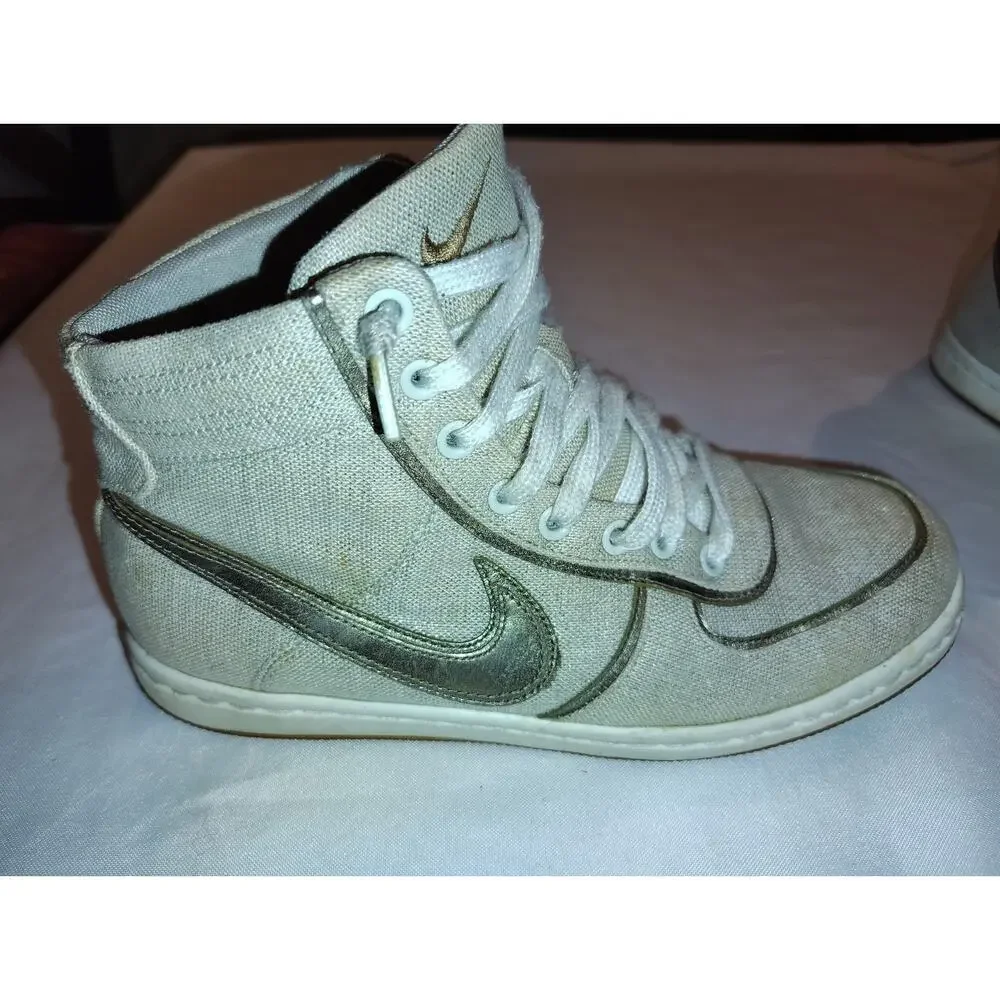 Nike Air 330238-221 Womens Metallic Canvas Sneaker Shoe size 6.5
